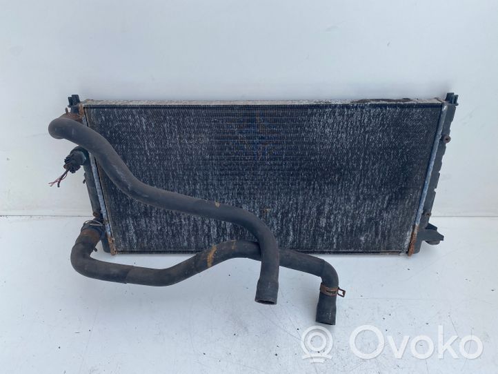 Volkswagen PASSAT B4 Radiateur de refroidissement 