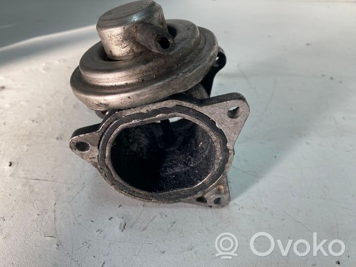 Volkswagen Golf V Valvola EGR 038131501AN