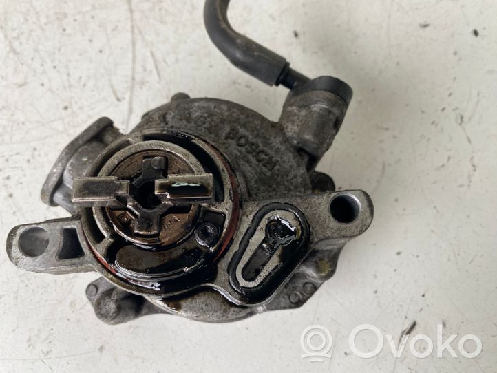 Ford Focus Pompe à vide 9684786780