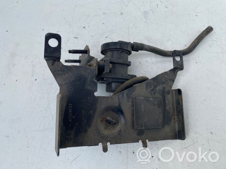 Renault Scenic I Turboahtimen magneettiventtiili 7700874659