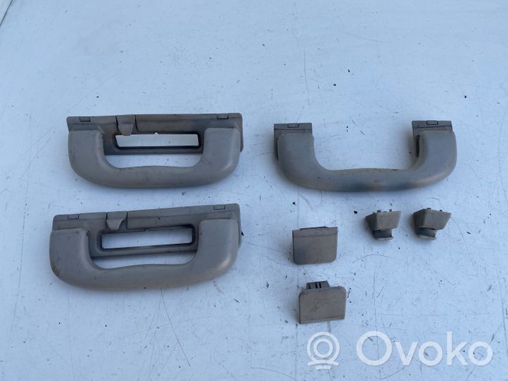 Opel Astra G Un set di maniglie per il soffitto 90520997