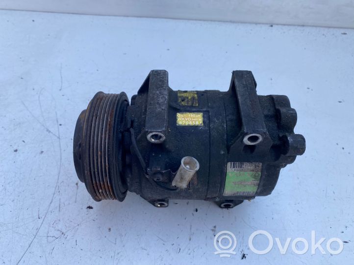 Volvo V70 Ilmastointilaitteen kompressorin pumppu (A/C) 30761388