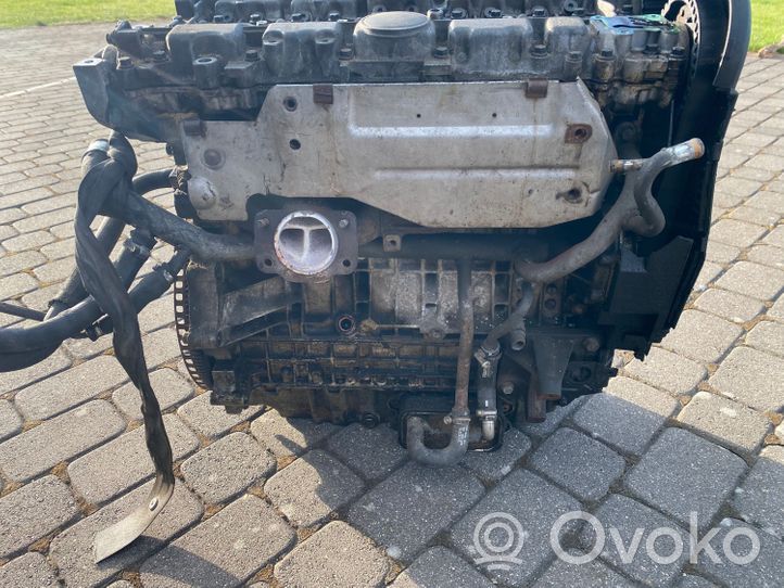Volvo XC70 Moottori 1001837