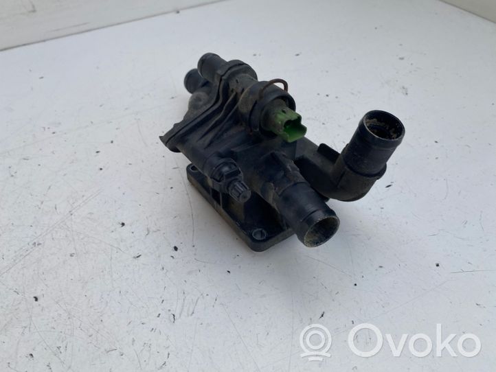 Ford Focus Termostato/alloggiamento del termostato 9670253780