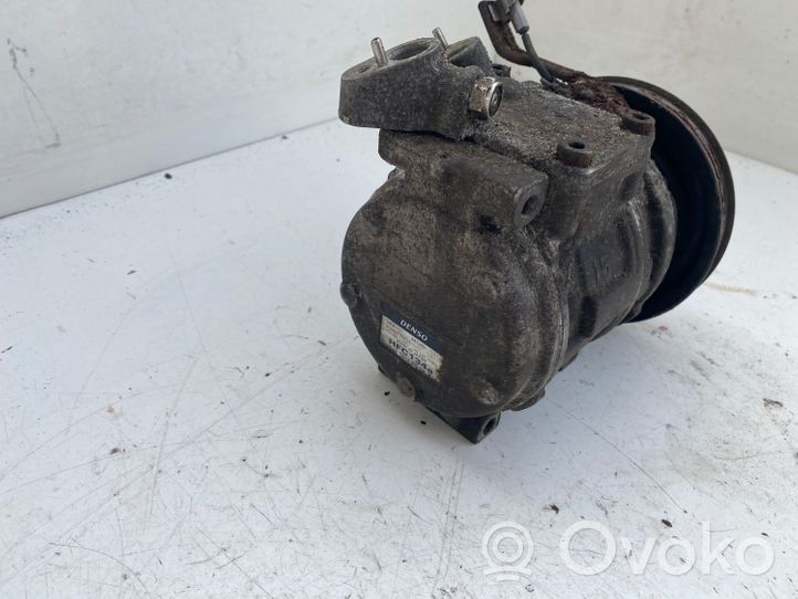 Toyota Avensis T220 Compressore aria condizionata (A/C) (pompa) 4472001591