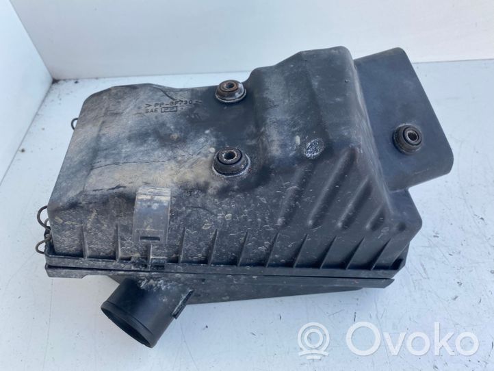 Toyota Avensis T220 Air filter box 