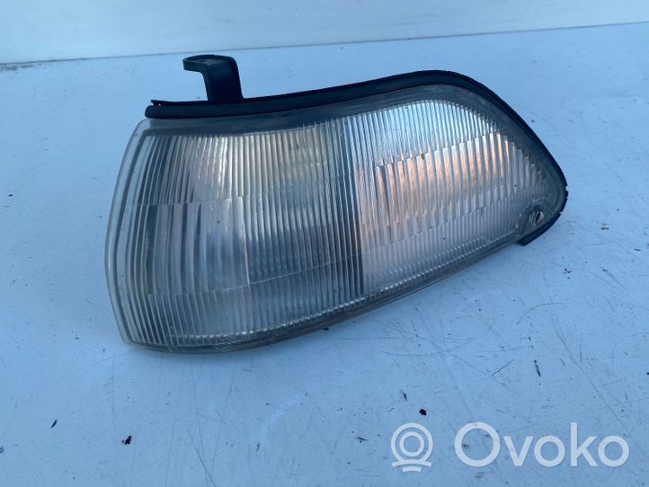 Toyota Carina T170 Frontblinker 181505B