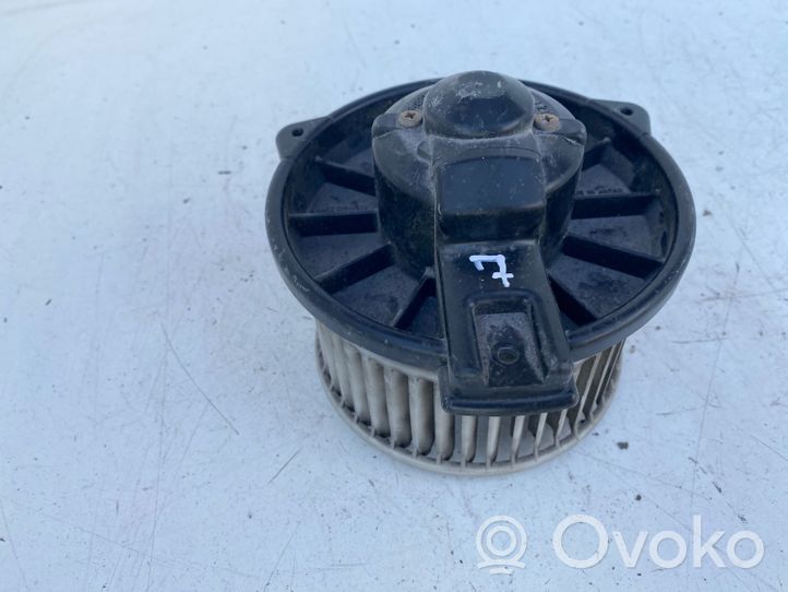 Toyota Corolla E90 Ventola riscaldamento/ventilatore abitacolo 1940000071