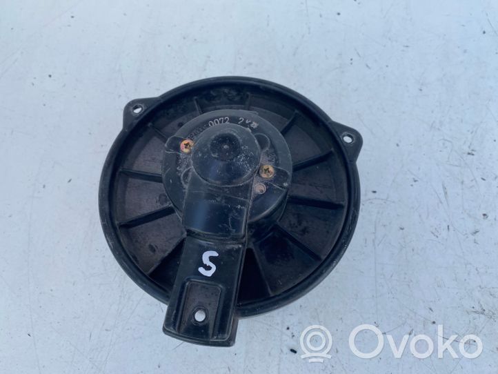 Toyota Corolla E90 Mazā radiatora ventilators 1940000072