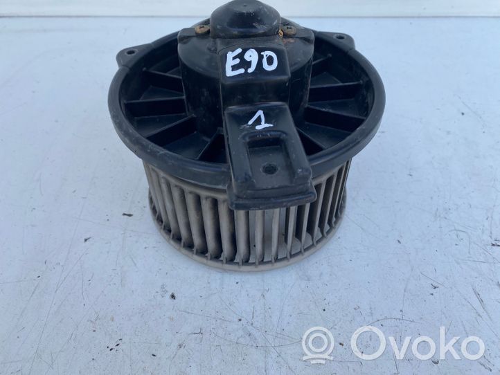 Toyota Corolla E90 Ventola riscaldamento/ventilatore abitacolo 1940000072