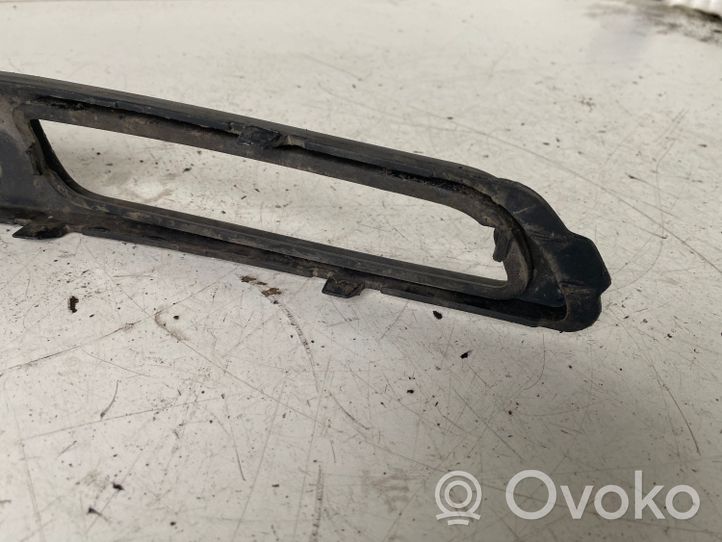 Volvo S40, V40 Moulure de pare-chocs avant 30621488