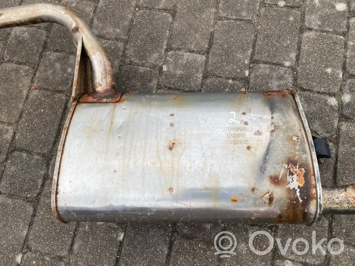 Toyota Avensis T220 Muffler/silencer 10B03