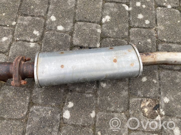 Toyota Avensis T220 Muffler/silencer 10B03