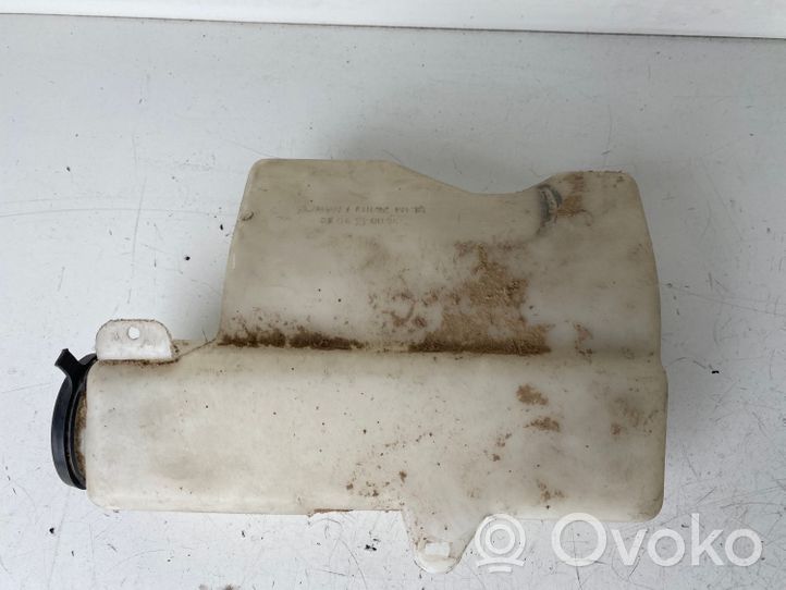 Peugeot 405 Réservoir de liquide lave-glace 9600449580