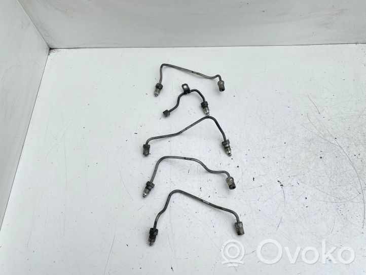 Toyota Avensis T220 Tuyau d'alimentation d'injecteur de carburant 