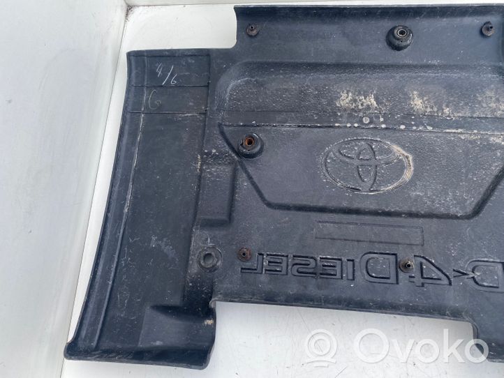 Toyota Avensis T220 Motorabdeckung 1261127021