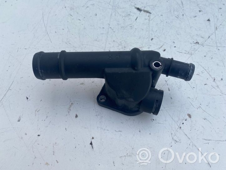 Volkswagen Golf V Termostato/alloggiamento del termostato 03G121132B