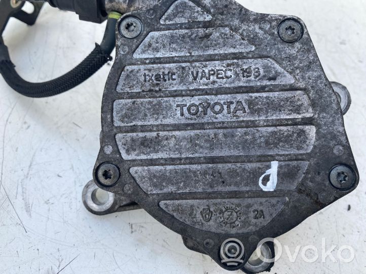 Toyota Avensis T250 Pompe à vide 