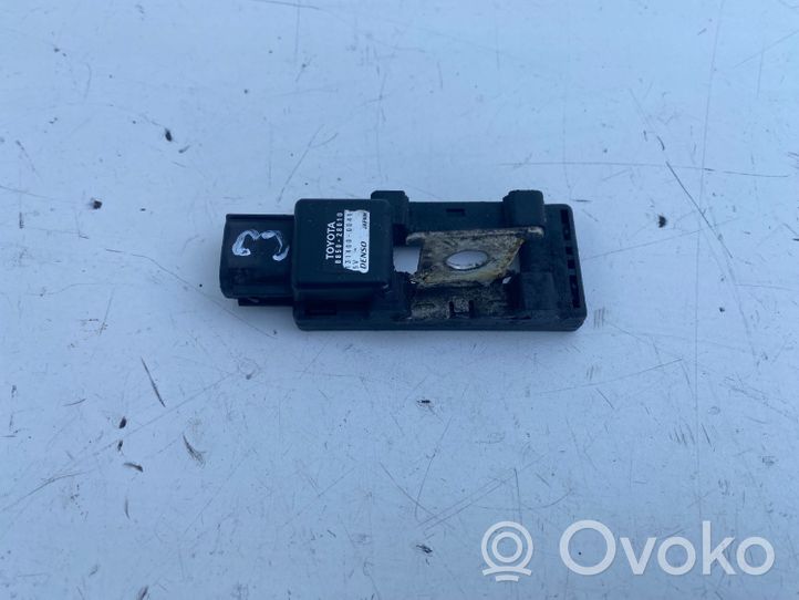 Toyota Avensis T250 Fusibile relè della batteria 2885028010