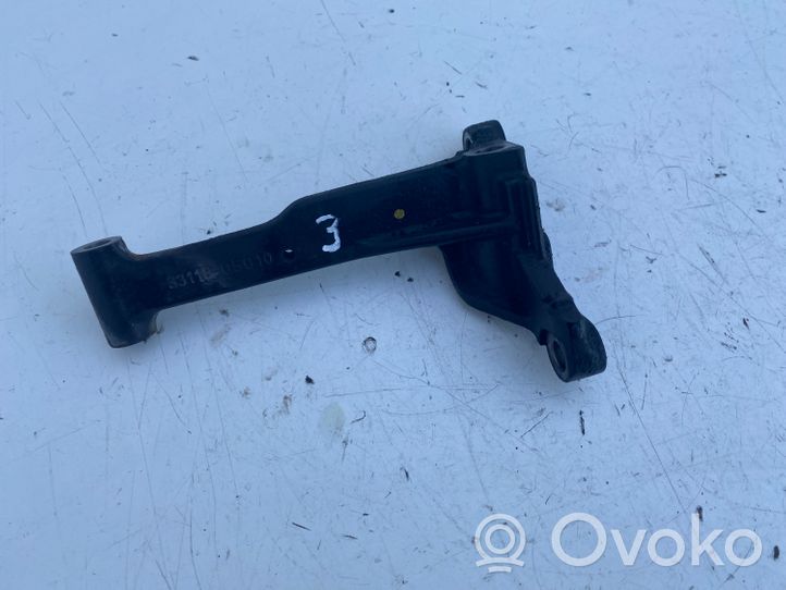 Toyota Avensis T250 Supporto di montaggio del motore (usato) 3311805010