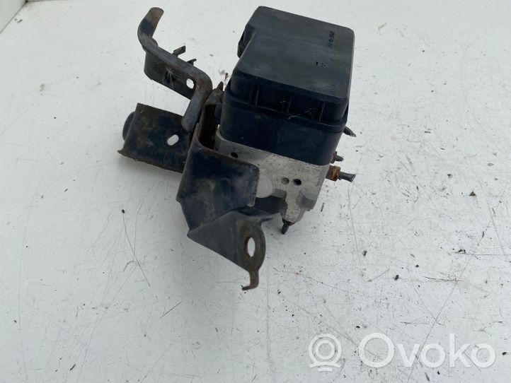 Toyota Previa (XR30, XR40) II ABS-pumppu 4451028080