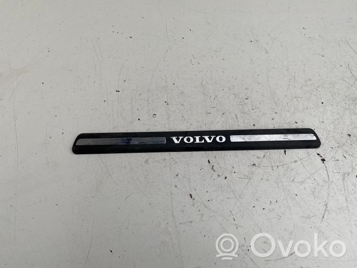 Volvo S80 Listwa progowa przednia 09178405