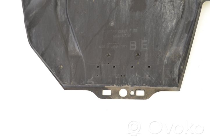 Subaru Outback Plaque de protection de réservoir de carburant 56440AJ050