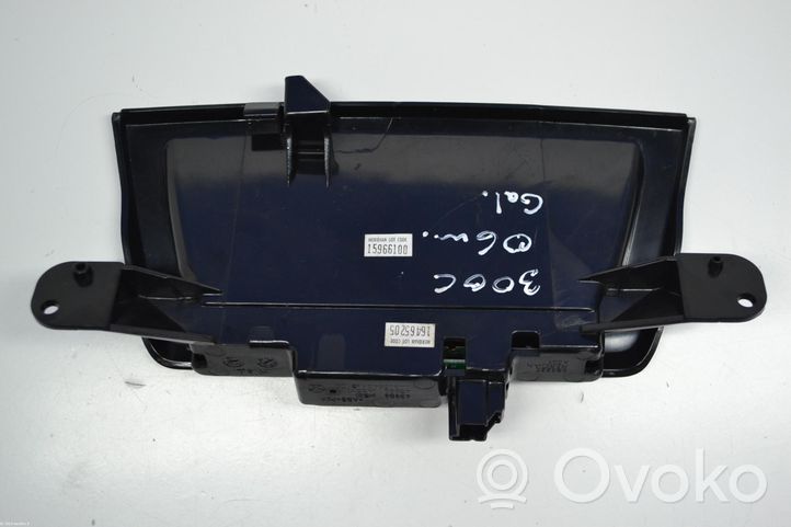 Chrysler 300 - 300C Luce d’arresto centrale/supplementare 04805845AB