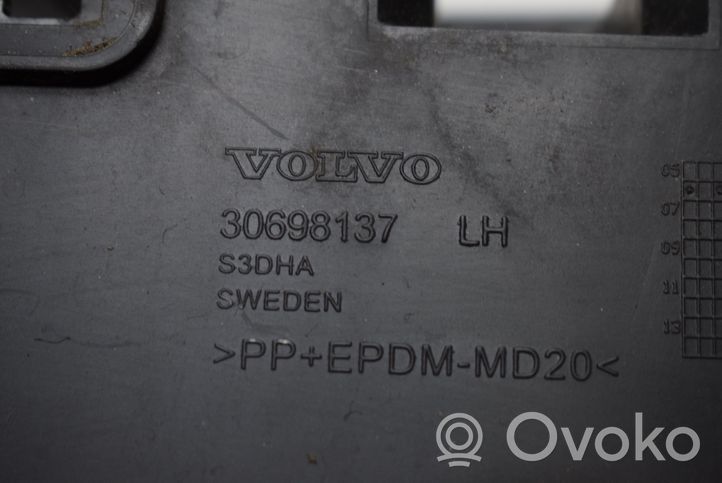 Volvo XC90 Staffa angolare del supporto di montaggio del paraurti 30698137