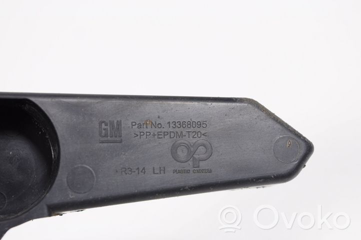 Opel Astra J Staffa angolare del supporto di montaggio del paraurti 13368095