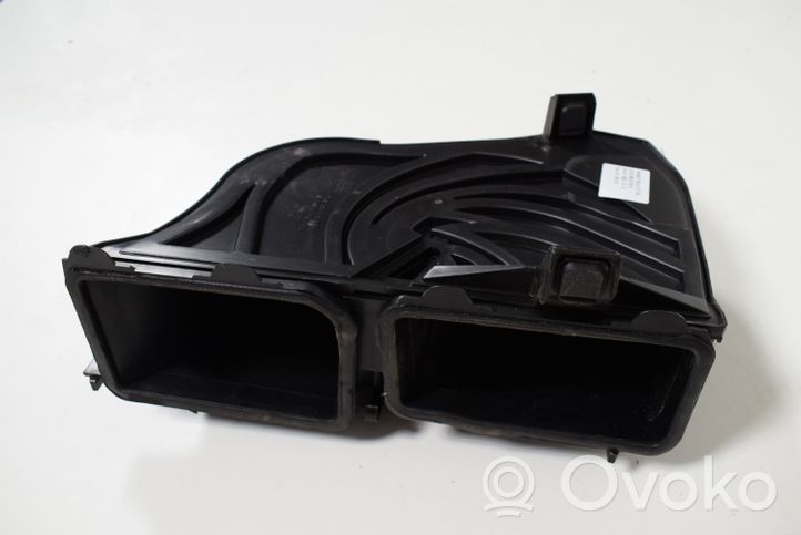 Mercedes-Benz C W204 Altra parte interiore A2048303403