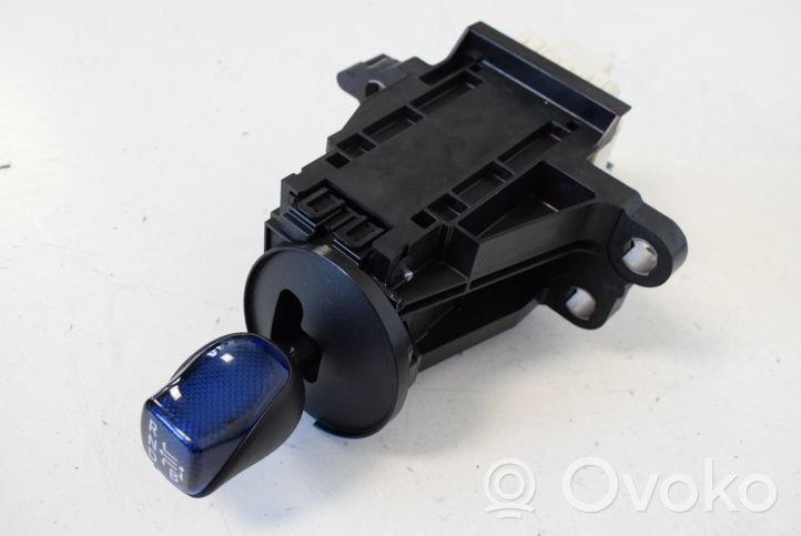 Toyota Prius (XW50) Palanca/selector de cambios 