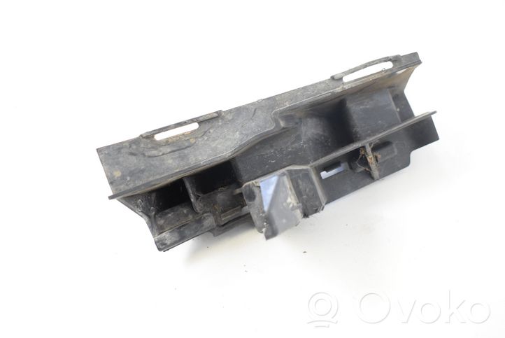 Mercedes-Benz E W212 Support de montage de pare-chocs avant A2128852665