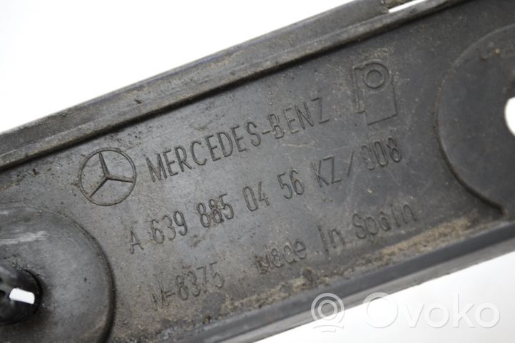 Mercedes-Benz Vito Viano W639 Staffa di rinforzo montaggio del paraurti posteriore A6398850456