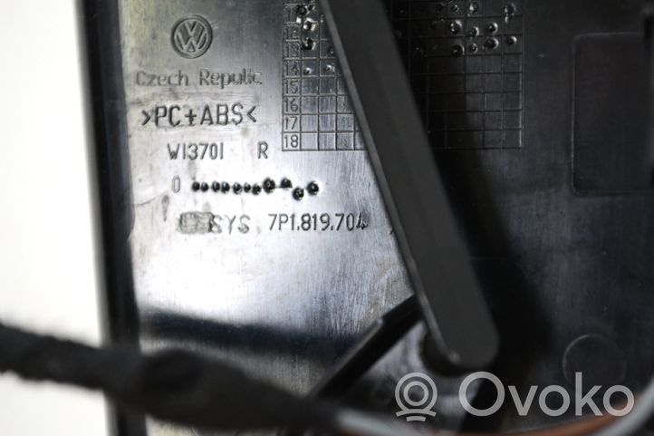 Volkswagen Touareg II Garniture, panneau de grille d'aération 7P1819704