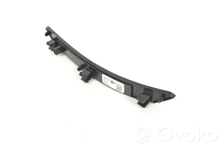 BMW X6M G06 F96 Takaoven kynnyksen suojalista 8072328