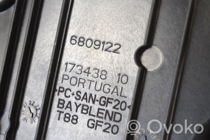 BMW Z4 g29 Uchwyt na kubek deski rozdzielczej 6809122