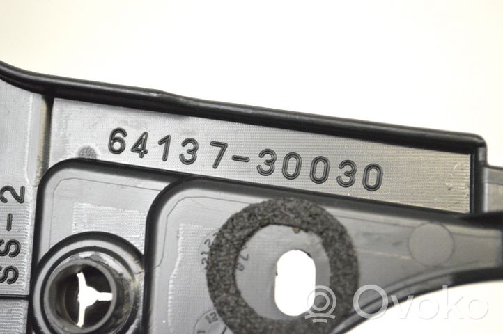 Lexus GS 300 350 430 450H Rivestimento laterale della consolle centrale posteriore 6413730030