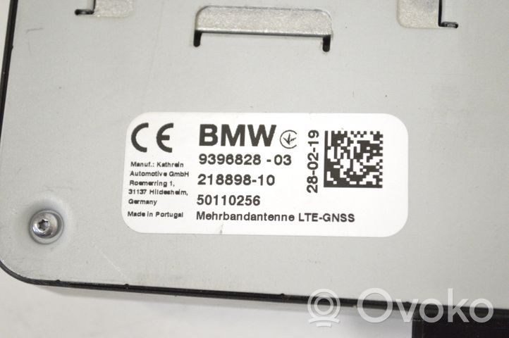 BMW 8 G15 Antenos stiprintuvas 9396828