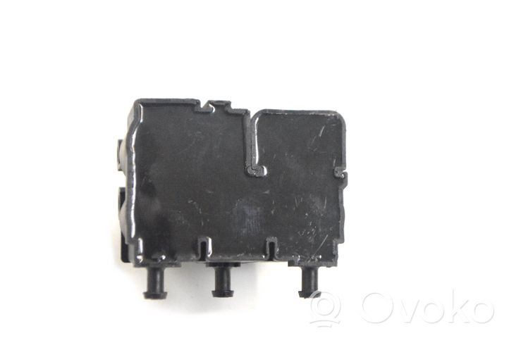 Land Rover Range Rover Sport L494 Module de commande suspension pneumatique arrière CPLA5B710BC