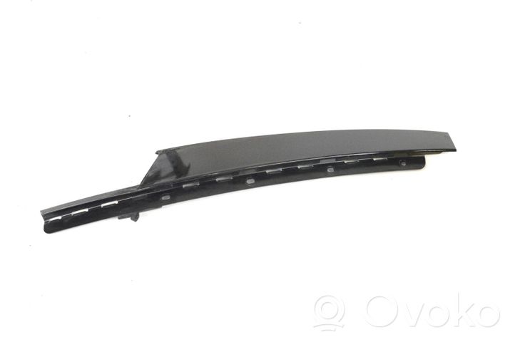 BMW 2 F45 Moulure de vitre de la porte avant 7373922