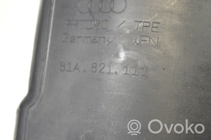 Audi Q2 - Panel wykończeniowy błotnika 81A821111
