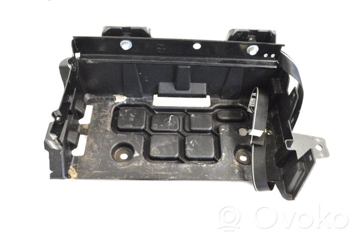 Chrysler 300 - 300C Support boîte de batterie 05065355AJ