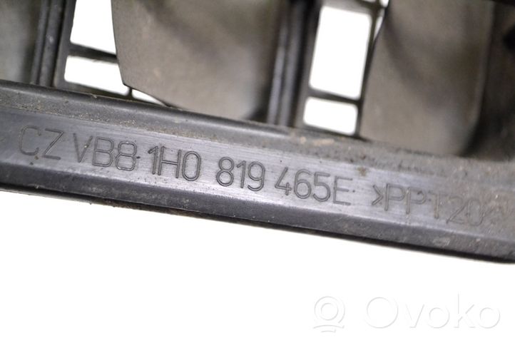 Audi A3 S3 8P Quarter panel pressure vent 1H0819465E