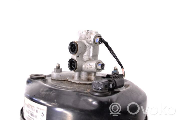 BMW i3 Brake booster 6799928