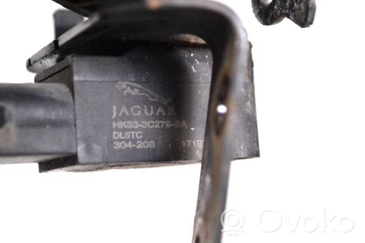 Jaguar F-Pace Czujnik poziomowania tylnego zawieszenia pneumatycznego HK833C279BA