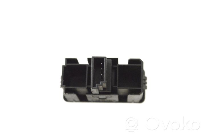 Mini One - Cooper Clubman R55 Câble adaptateur AUX 9229293
