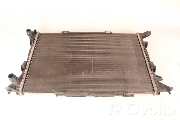 Audi A5 8T 8F Radiateur de refroidissement 8K0121251R