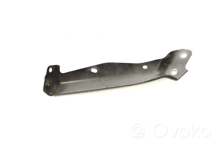 Nissan X-Trail T32 Fender mounting bracket 