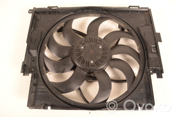 BMW 4 F32 F33 Kale ventilateur de radiateur refroidissement moteur 7608407